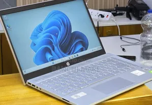 New Laptop HP Pavilion 14 8GB Intel Core i5 SSD 512GB