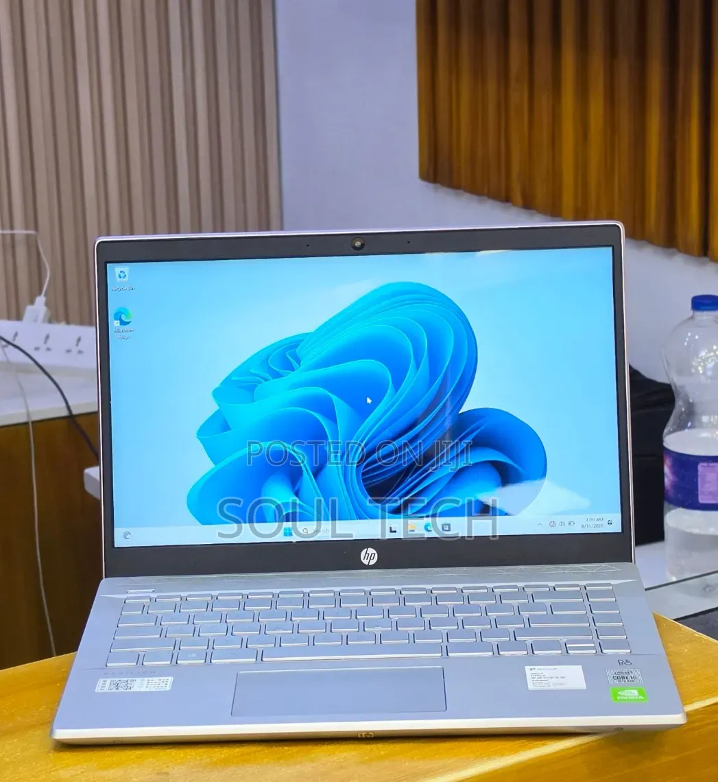 New Laptop HP Pavilion 14 8GB Intel Core i5 SSD 512GB