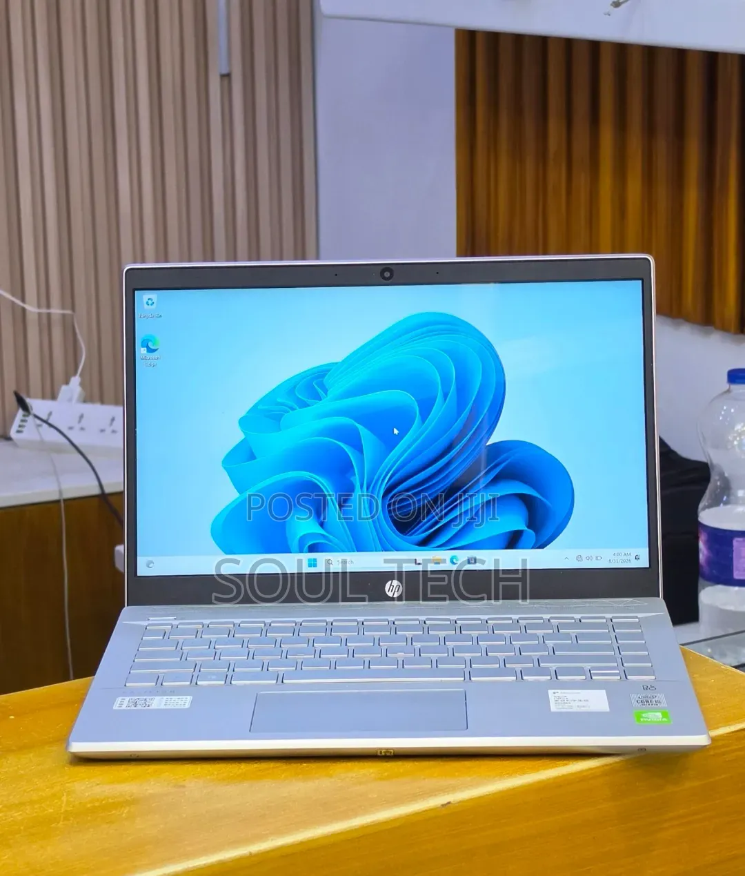 New Laptop HP Pavilion 14 8GB Intel Core i5 SSD 512GB