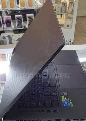 New Laptop Asus ROG Zephyrus G15 16GB Intel Core i7 SSD 512GB