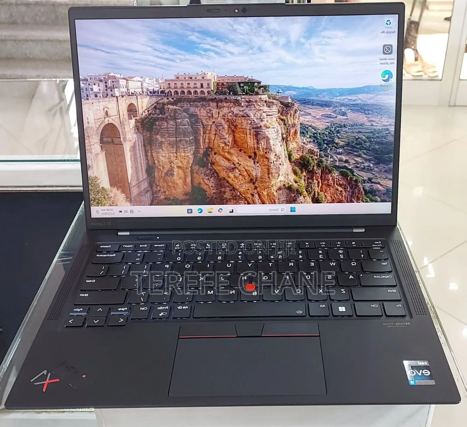 New Laptop Lenovo ThinkPad X1 Carbon 16GB Intel Core i5 SSD 512GB