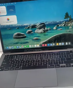 New Laptop Apple MacBook Pro 2020 M1 8GB Apple M1 Pro SSD 256GB