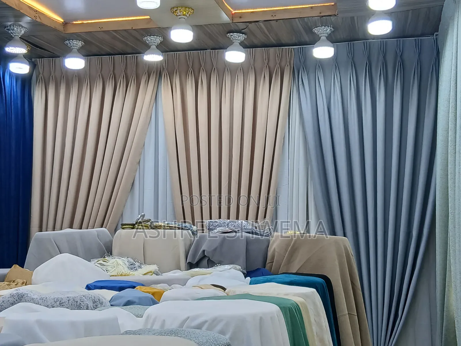 Ashrfe Curtain