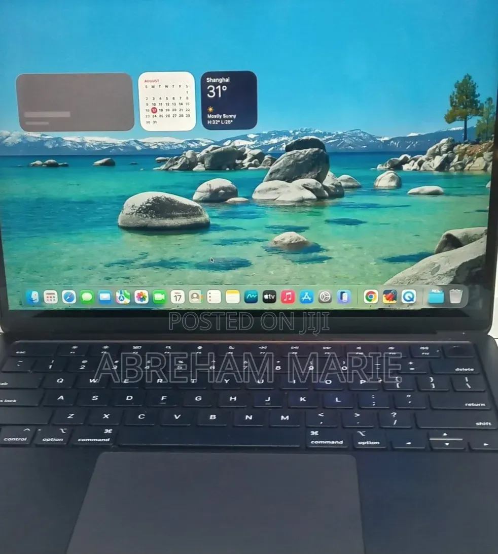 New Laptop Apple MacBook Air 2022 M2 8GB Apple M2 SSD 256GB