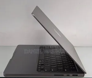New Laptop Apple MacBook Pro 2021 M1 16GB Apple M1 Pro SSD 512GB