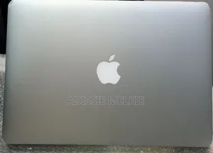 New Laptop Apple MacBook 2017 8GB Intel Core i5 SSD 128GB