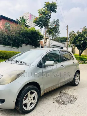 New Toyota Yaris 2007 Gray