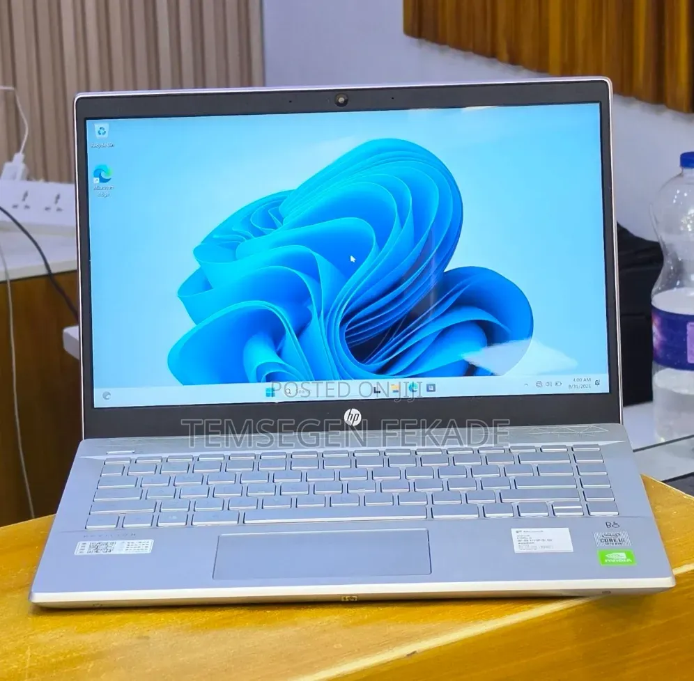 New Laptop HP Pavilion 14 8GB Intel Core i5 SSD 512GB