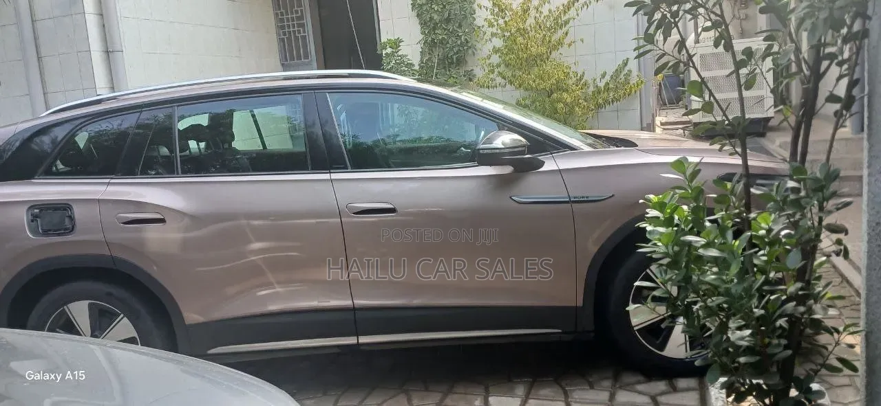 New Volkswagen ID.6 2022 Brown