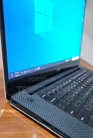 New Laptop Dell XPS 15 16GB Intel Core i7 SSD 512GB