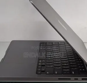 New Laptop Apple MacBook Pro 2021 M1 16GB Apple M1 Pro SSD 512GB