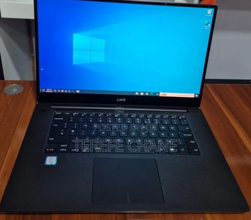 New Laptop Dell XPS 15 16GB Intel Core i7 SSD 512GB