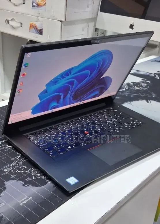 New Laptop Lenovo ThinkPad X1 16GB Intel Core i7 SSD 512GB
