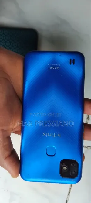 Infinix Smart 7 HD 32 GB Blue