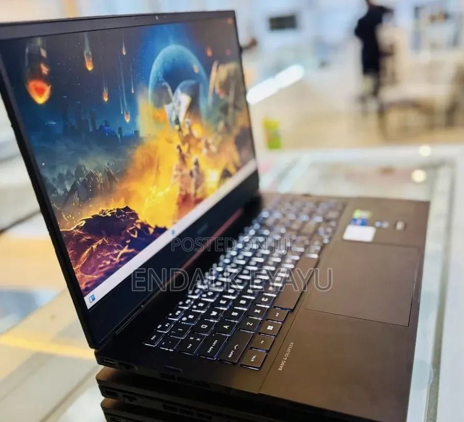 New Laptop HP Omen 16 16GB Intel Core i7 SSD 512GB