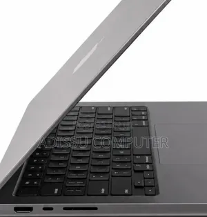 New Laptop Apple MacBook Pro 2019 16GB Apple M1 Pro SSD 1T
