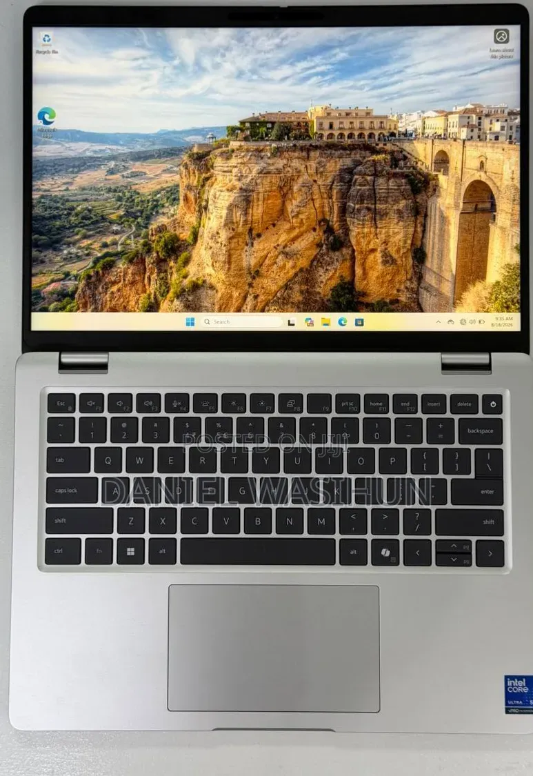 New Laptop Dell Pro 14 16GB Intel Core Ultra 5 SSD 512GB