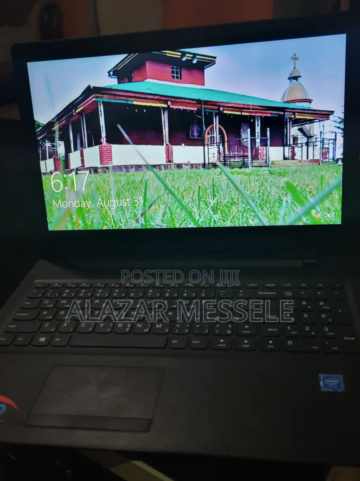 Laptop Lenovo Ideapad 3 4GB Intel Celeron HDD+SSD 16 GB