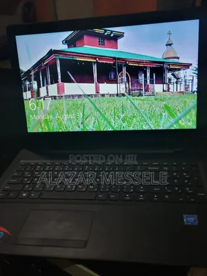Laptop Lenovo Ideapad 3 4GB Intel Celeron HDD+SSD 16 GB