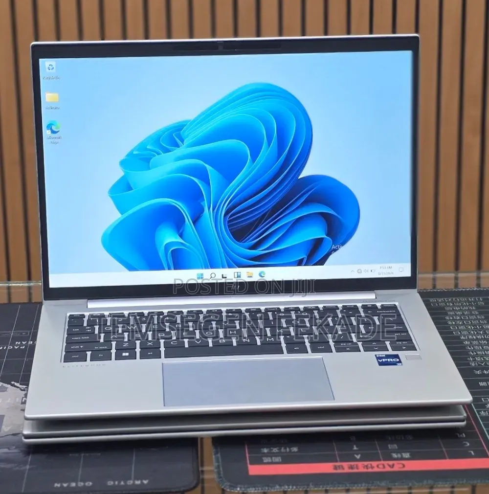 New Laptop HP EliteBook 840 G9 16GB Intel Core i7 SSD 512GB