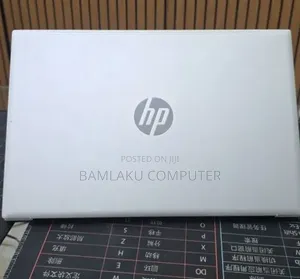 New Laptop HP Pavilion 15 8GB Intel Core i5 SSD 512GB