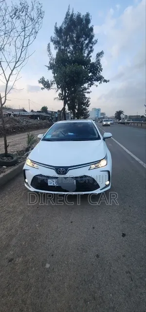 Toyota Corolla 2023 White