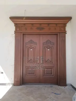 ​ለየት ያለ የውስጥ እና የውጭ ውበት: የVictor Door ዘመናዊ የበር አማራጮች