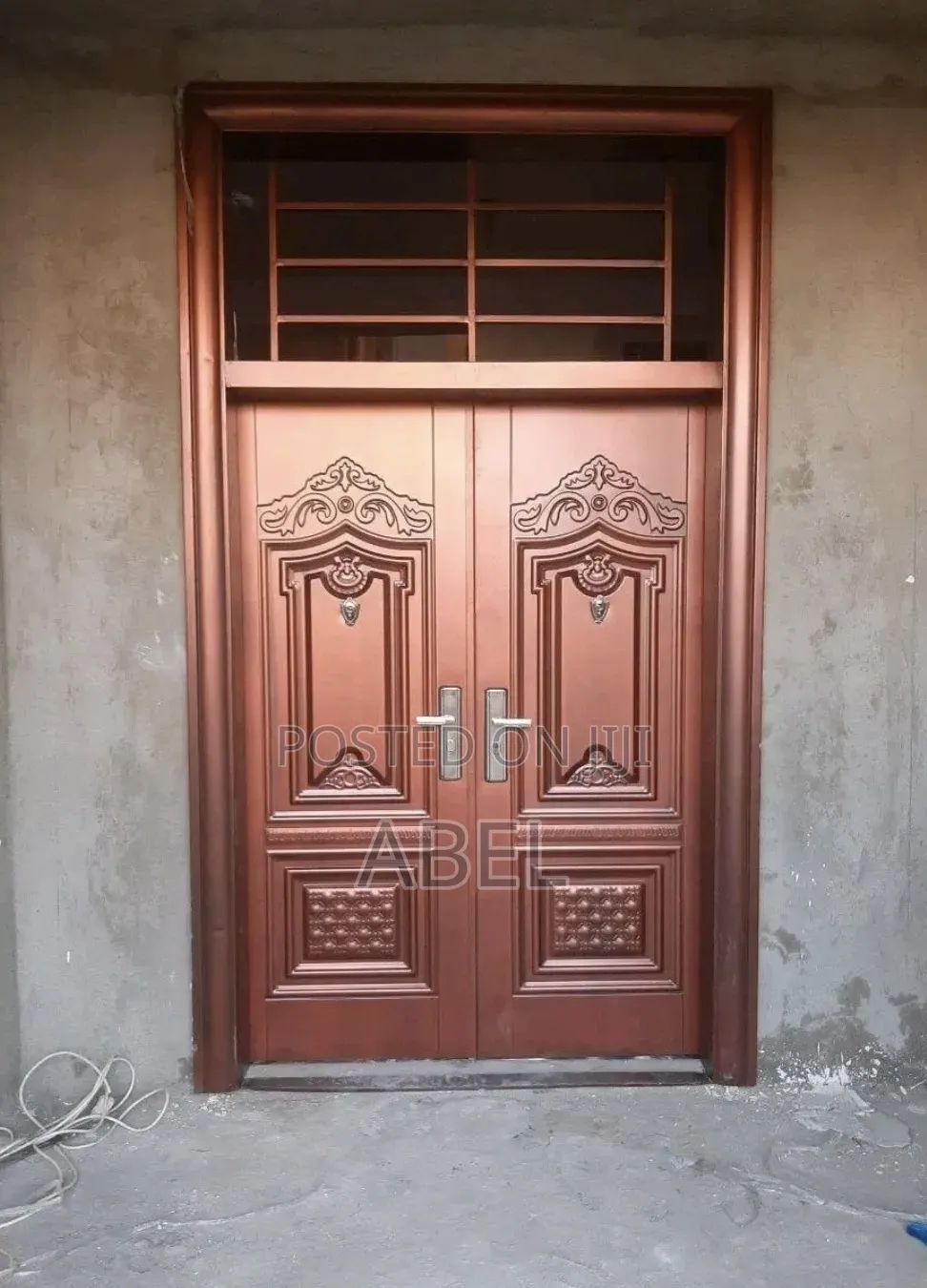 ​ለየት ያለ የውስጥ እና የውጭ ውበት: የVictor Door ዘመናዊ የበር አማራጮች