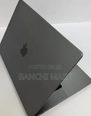 New Laptop Apple MacBook Pro 2021 M1 16GB Apple M1 Pro SSD 512GB