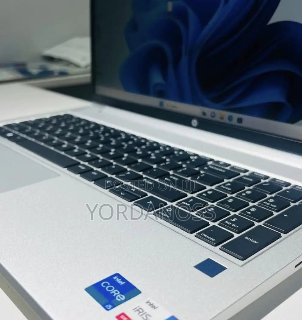 New Laptop HP ProBook 450 G8 16GB Intel Core i5 SSD 512GB