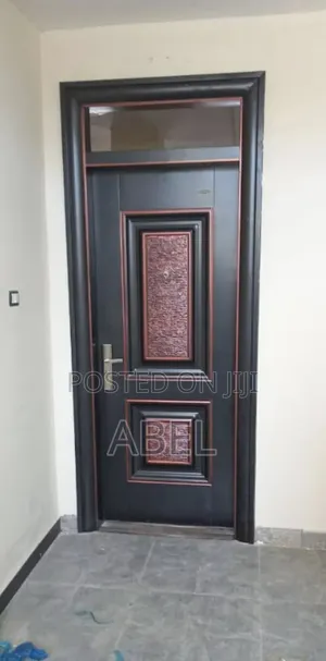 ዓይን የሚስብ መግቢያ: የVictor Door ጥራት ያላቸው በሮች ለሽያጭ