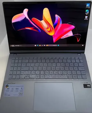 New Laptop Asus 32GB Intel Core Ultra 9 SSD 512GB