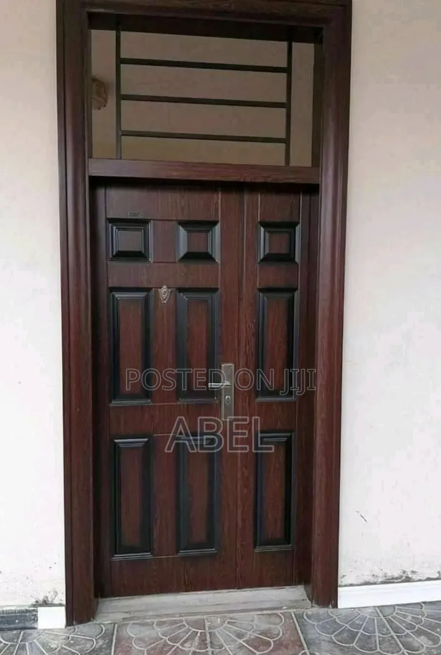 ዓይን የሚስብ መግቢያ: የVictor Door ጥራት ያላቸው በሮች ለሽያጭ