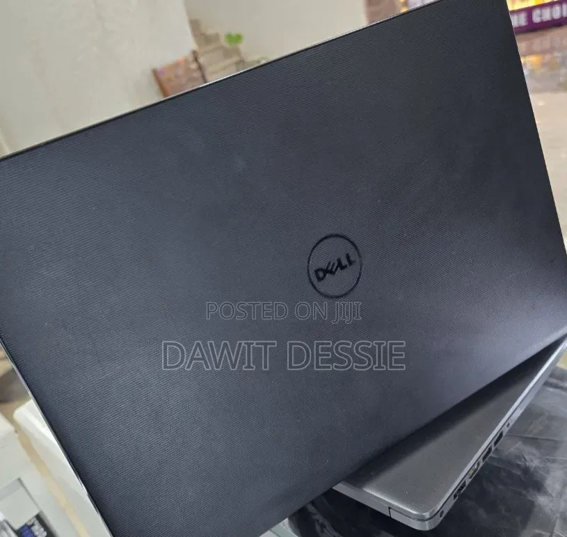 Laptop Dell 4GB Intel Core i5 HDD 1T
