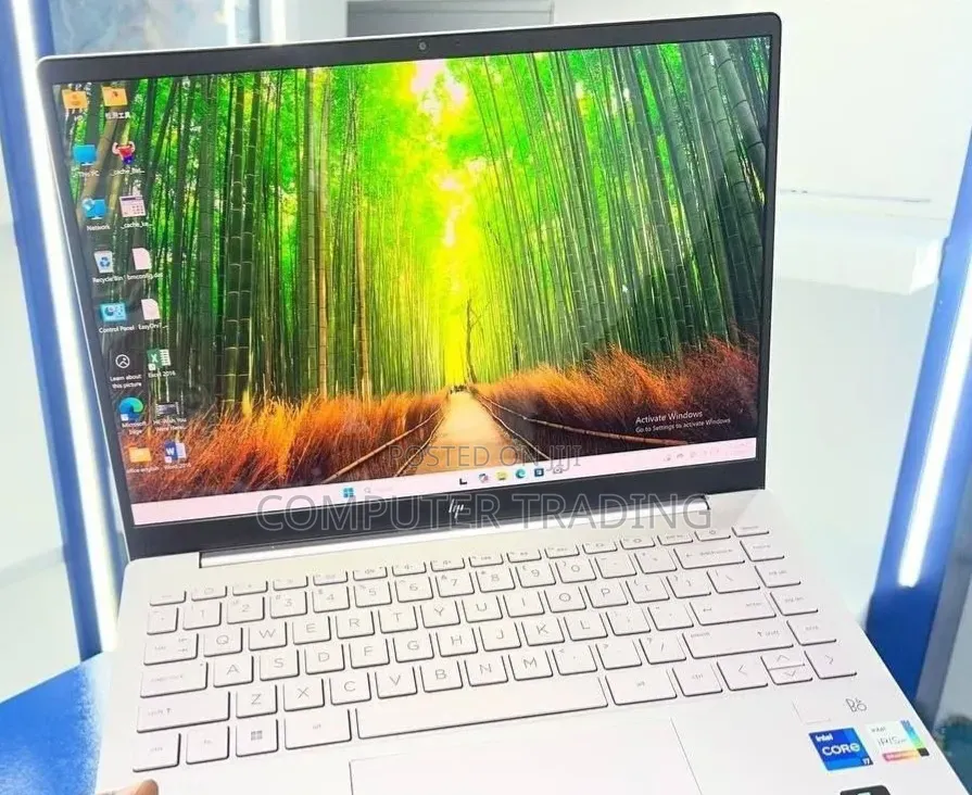 New Laptop HP Pavilion X2 10 16GB Intel Core i7 SSD 1T