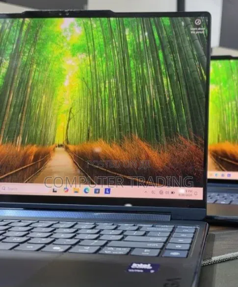 New Lenovo Yoga Pro 9i Aura Edition 32GB Intel Core Ultra 7 SSD 1T