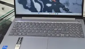 New Laptop Lenovo Ideapad 3 8GB Intel Core i5 SSD 512GB