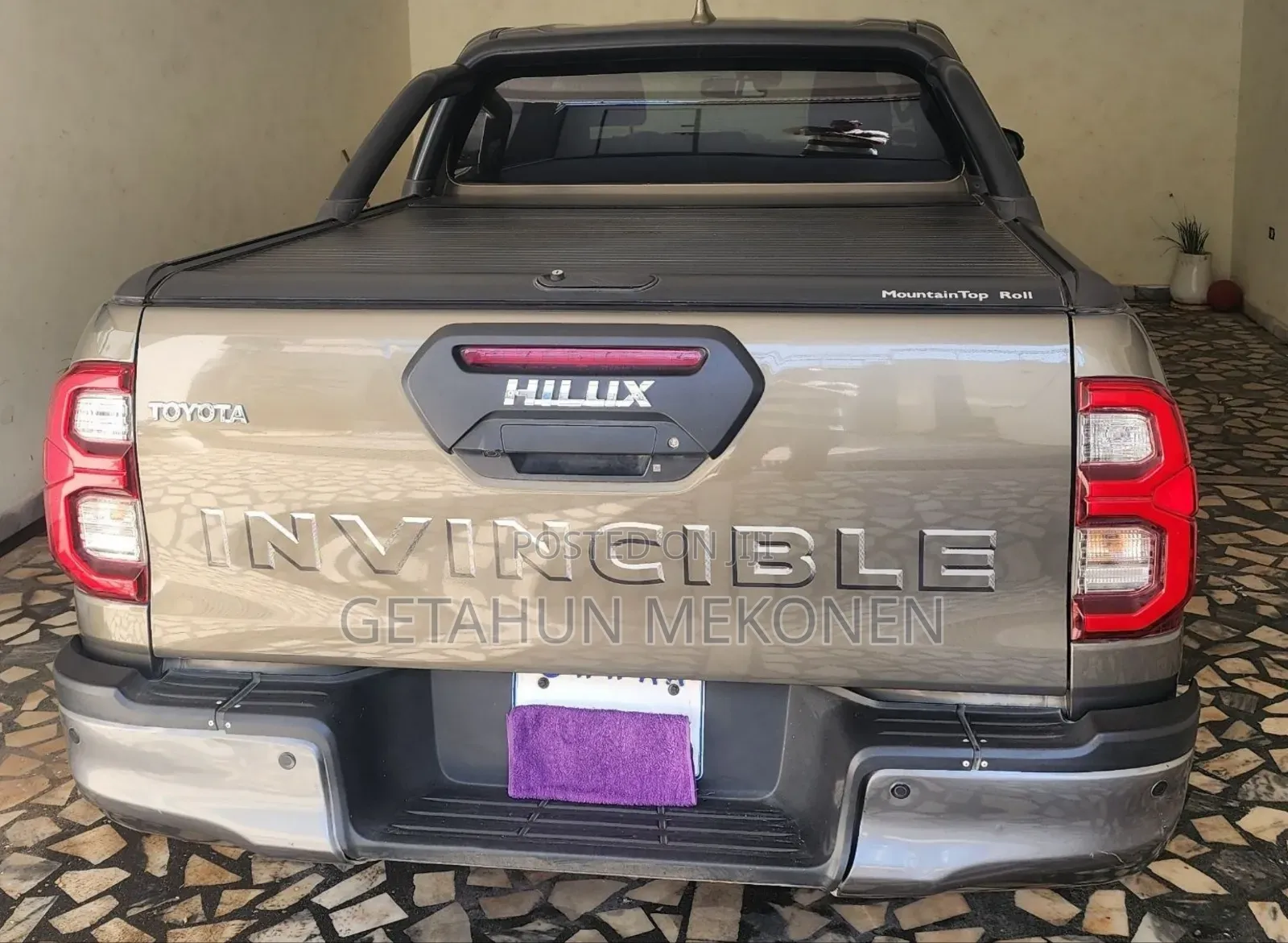 Toyota Hilux 2023