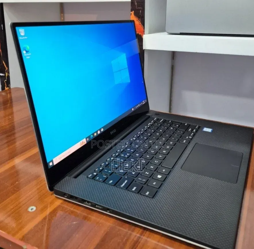 New Laptop Dell XPS 15 16GB Intel Core i7 SSD 512GB