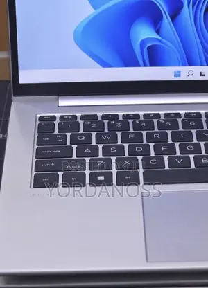 New Laptop HP EliteBook 840 G9 16GB Intel Core i7 SSD 512GB