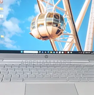 New Laptop HP Pavilion 15 8GB Intel Core i5 SSD 256GB