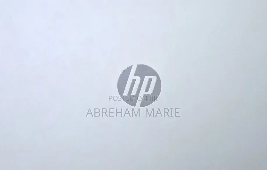 New Laptop HP Pavilion 15 8GB Intel Core i5 SSD 256GB