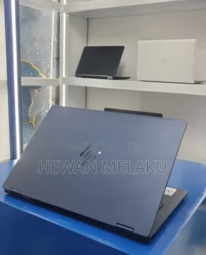 New Laptop HP OmniBook X Flip 14" 16GB Intel Core Ultra 5 SSD 512GB