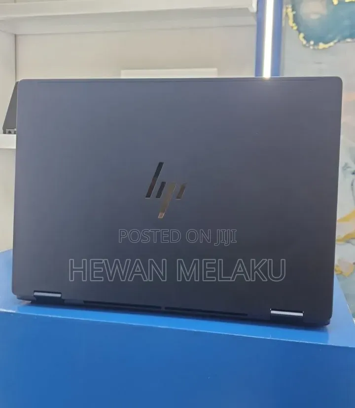 New Laptop HP OmniBook X Flip 14" 16GB Intel Core Ultra 5 SSD 512GB