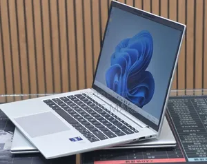New Laptop HP EliteBook 840 G9 16GB Intel Core i7 SSD 512GB