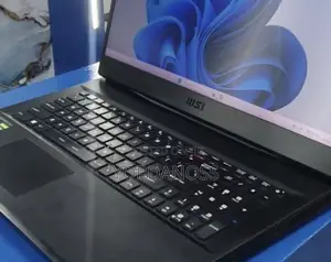 New Laptop MSI GP75 Leopard 16GB Intel Core i7 SSD 1T