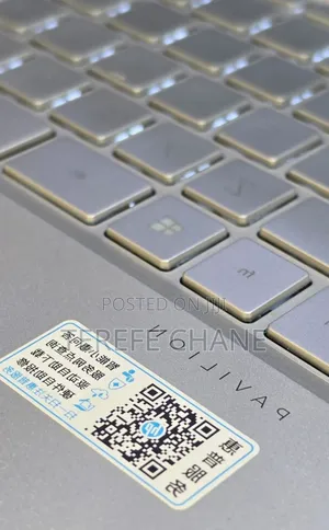 New Laptop HP Pavilion 14 8GB Intel Core i5 SSD 512GB