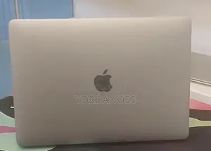 Laptop Apple MacBook Pro 2020 M1 8GB Apple M1 SSD 256GB