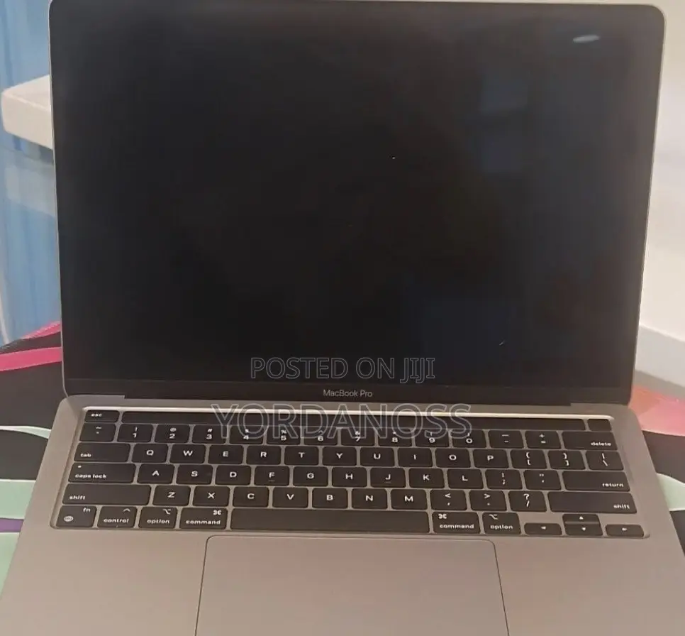 Laptop Apple MacBook Pro 2020 M1 8GB Apple M1 SSD 256GB