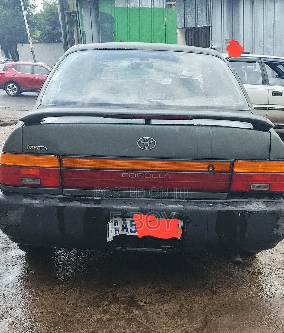 Toyota Corolla Sedan 1994 Gray